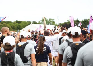 Arrivée de la flamme Olympique au Parc des Jeux