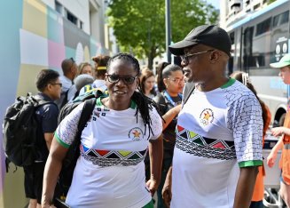 Arrivée de l'équipe du Zimbabwe au Village Olympique