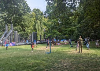 Playground - sport pelouse