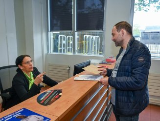 agent d'accueil du centre administratif