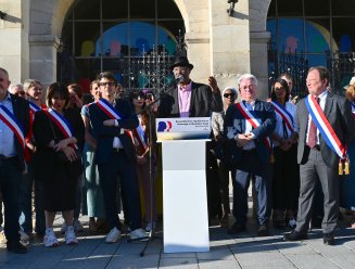 Illustration du discours du président d'APS - association pour la promotion de la langue et de la culture soninké à Saint-Denis