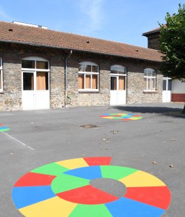 Cour de l'école Anatole-France